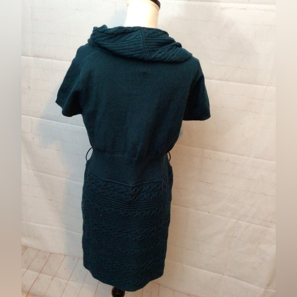 Ladies, short sleeve, long sweater by new direction (2i) - Picture 2 of 2
